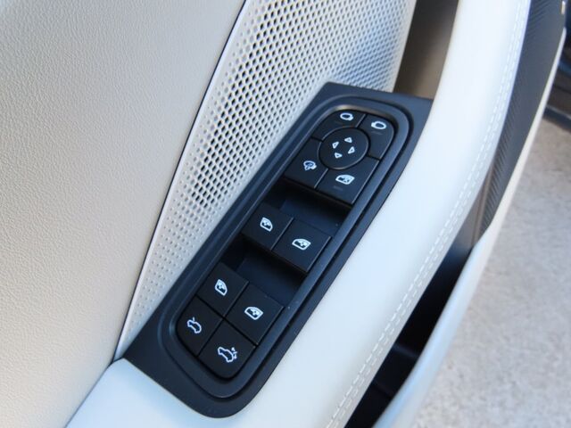 2024 Porsche Macan Electric 4 Oshkosh WI