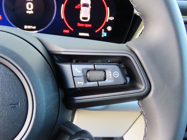 2024 Porsche Macan Electric 4 Oshkosh WI