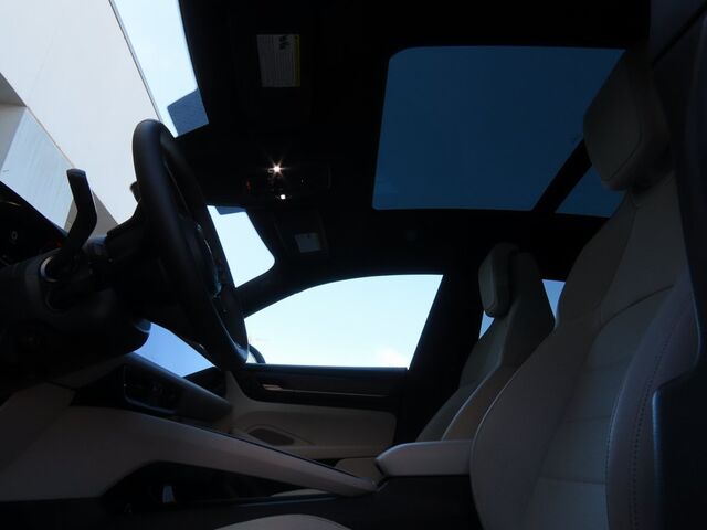2024 Porsche Macan Electric 4 Oshkosh WI