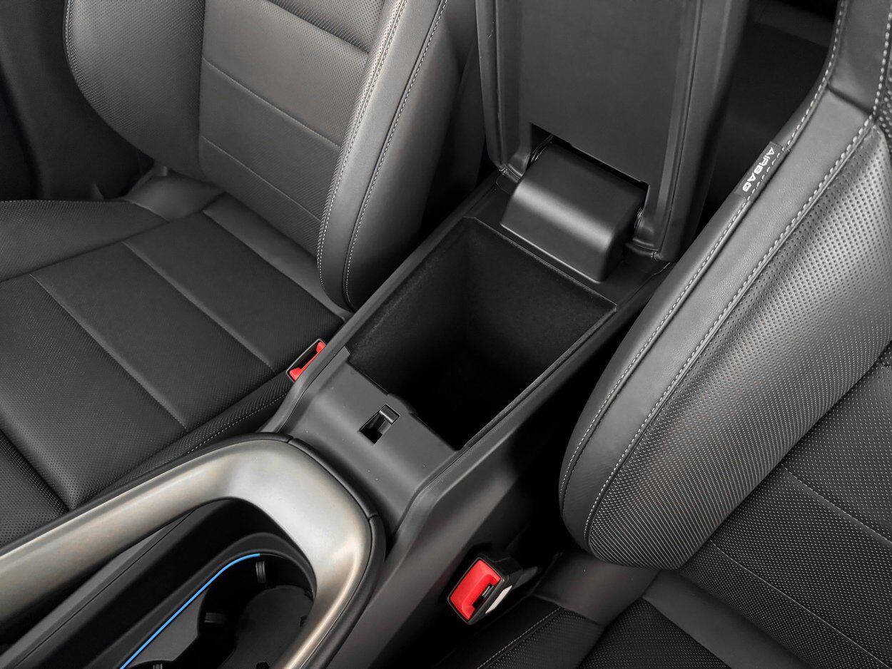 2024 Porsche Macan Electric Turbo Bellevue WA