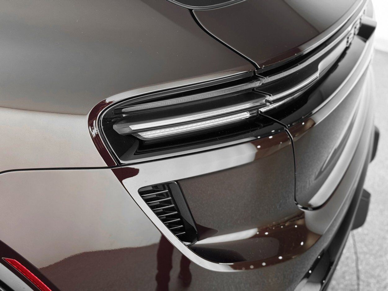 2024 Porsche Macan Electric Turbo Bellevue WA