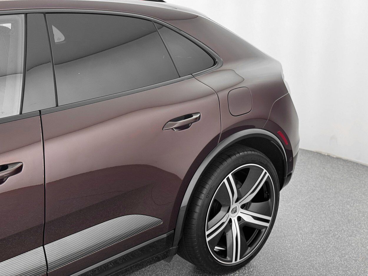 2024 Porsche Macan Electric Turbo Bellevue WA