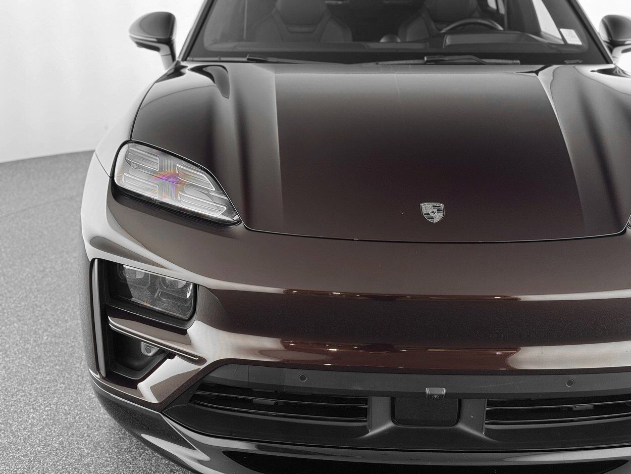 2024 Porsche Macan Electric Turbo Bellevue WA