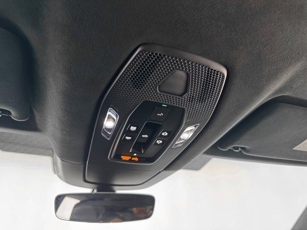 2024 Porsche Macan Electric Turbo Bellevue WA