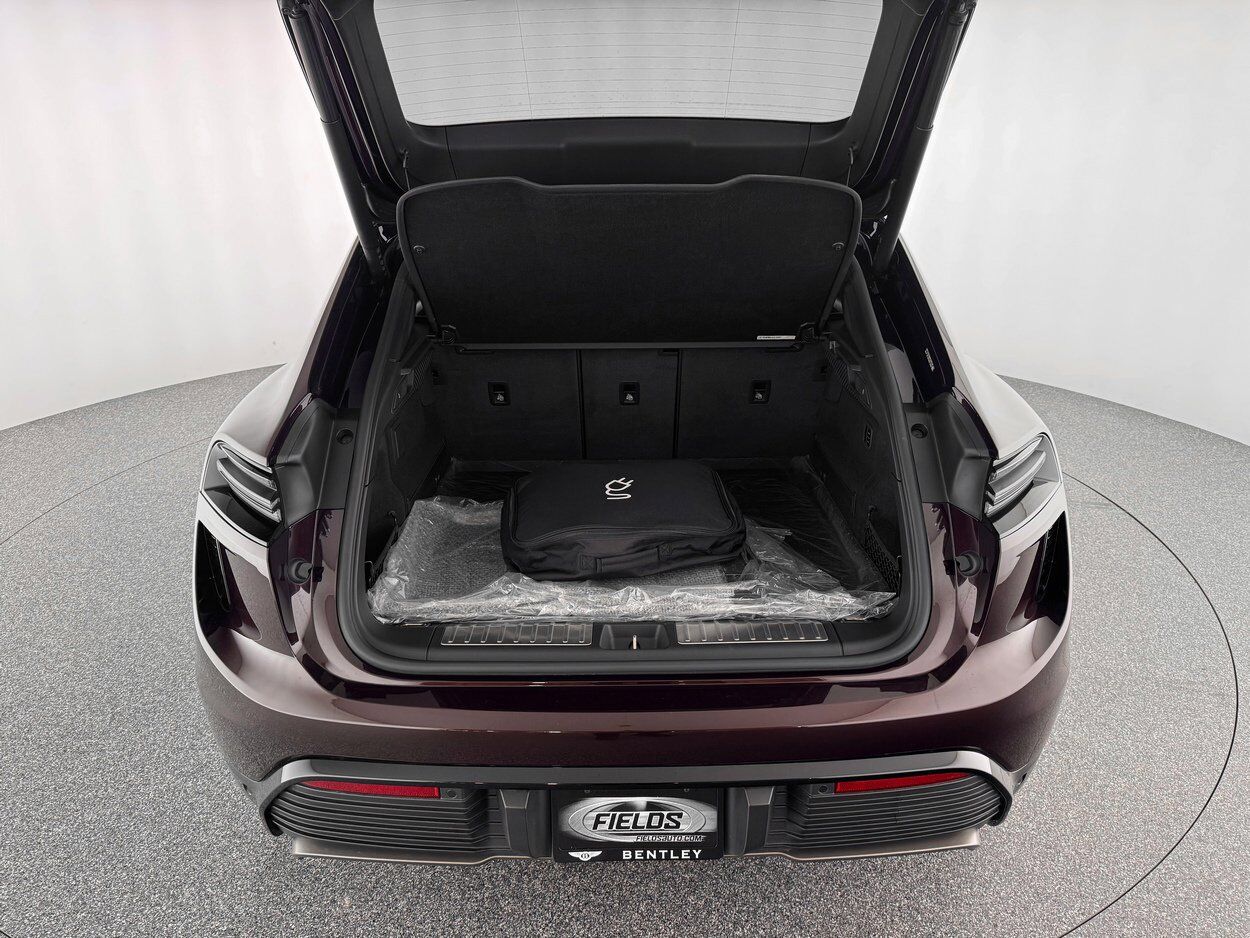 2024 Porsche Macan Electric Turbo Bellevue WA