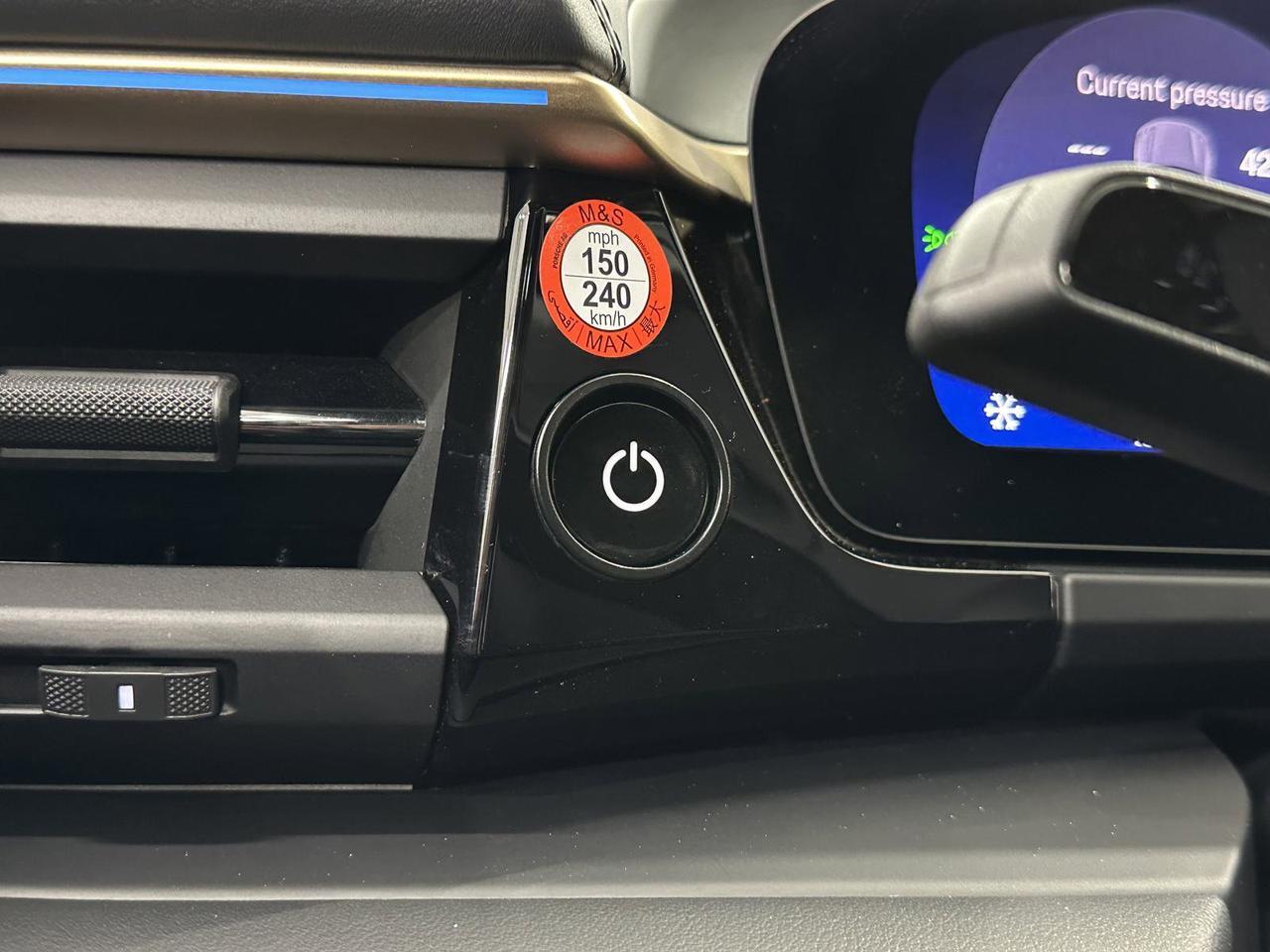 2024 Porsche Macan Electric Turbo Newark DE