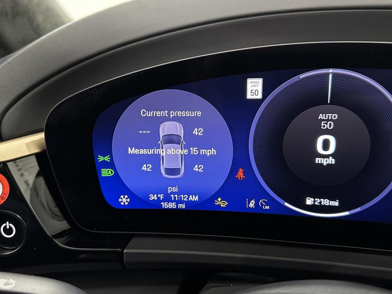 2024 Porsche Macan Electric Turbo Newark DE