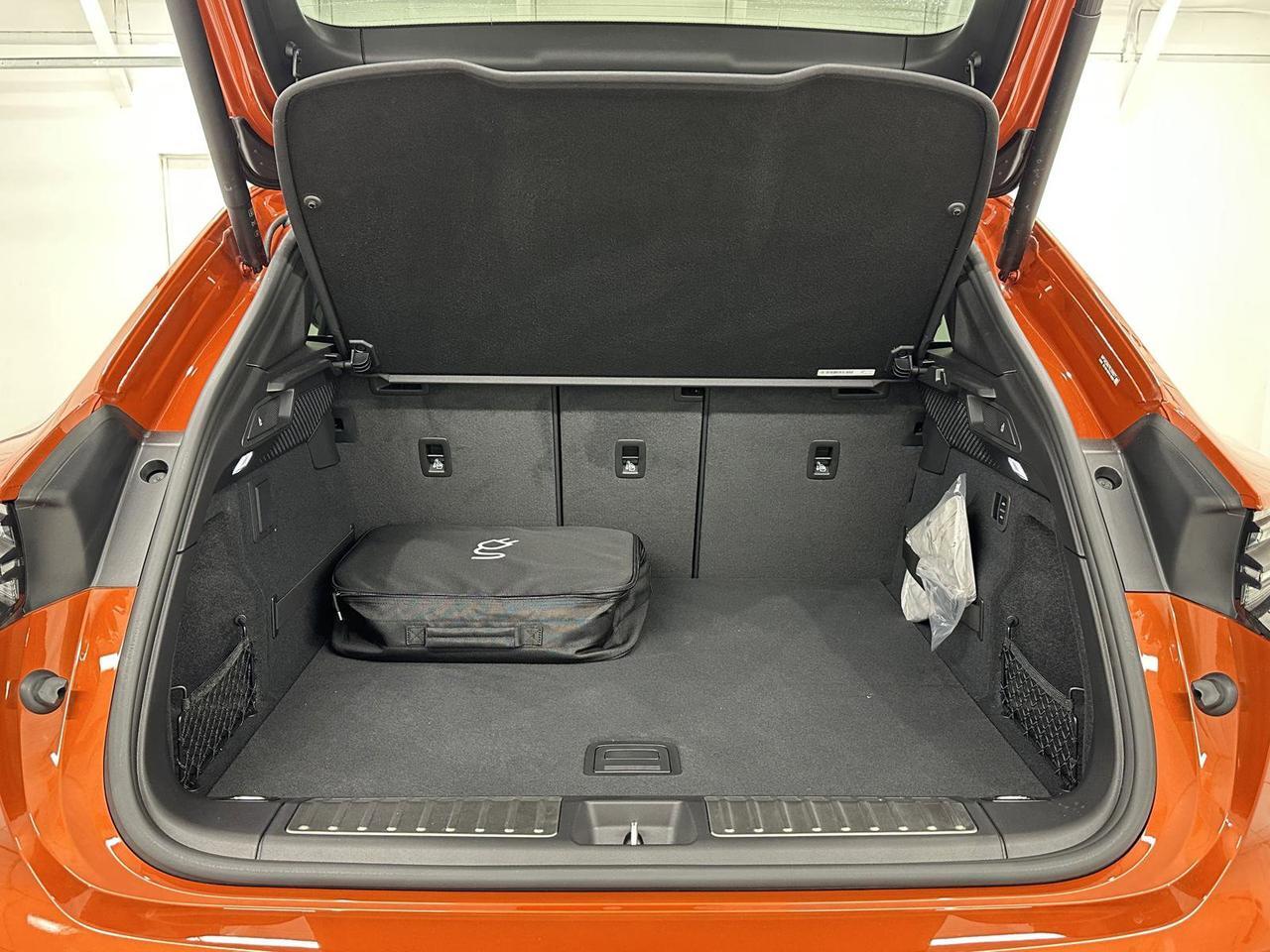 2024 Porsche Macan Electric Turbo Newark DE