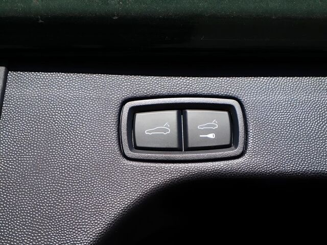 2024 Porsche Macan Electric Turbo Oshkosh WI 2024 Porsche Macan Electric Turbo Oshkosh WI