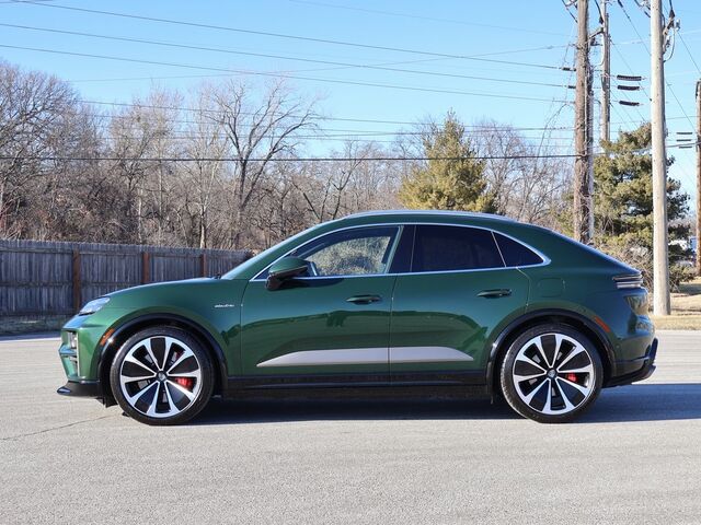 2024 Porsche Macan Electric Turbo Oshkosh WI