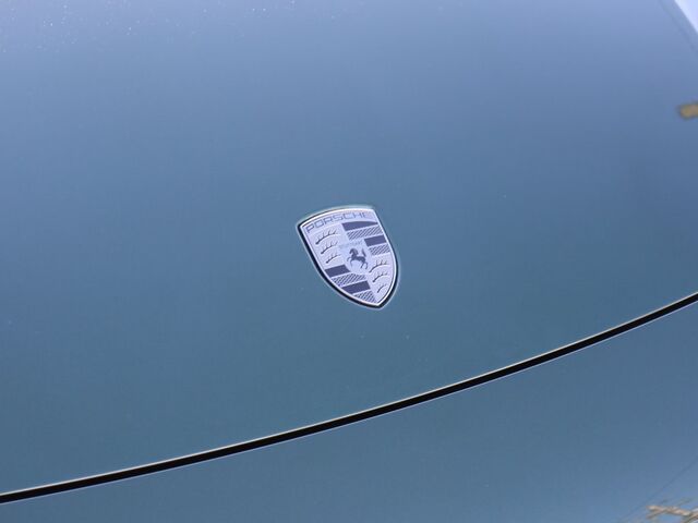 2024 Porsche Macan Electric Turbo Oshkosh WI