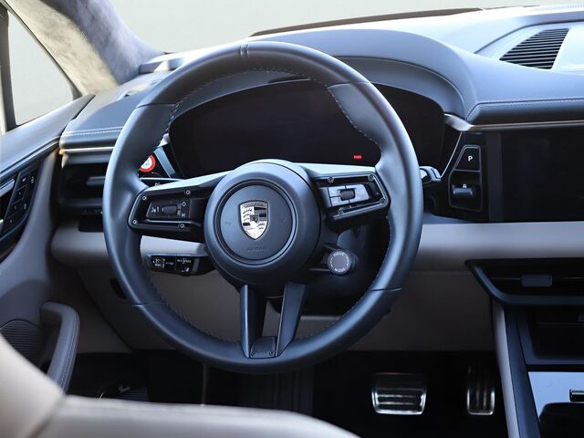 2024 Porsche Macan Electric Turbo Oshkosh WI 2024 Porsche Macan Electric Turbo Oshkosh WI