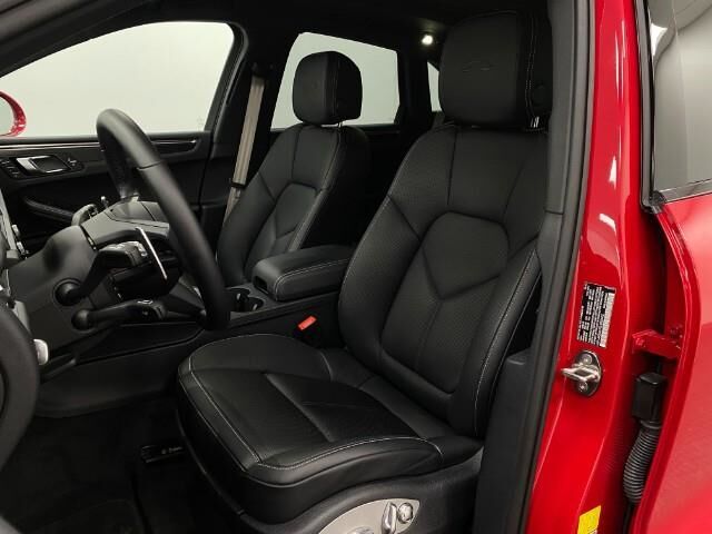2024 Porsche Macan GTS Appleton WI