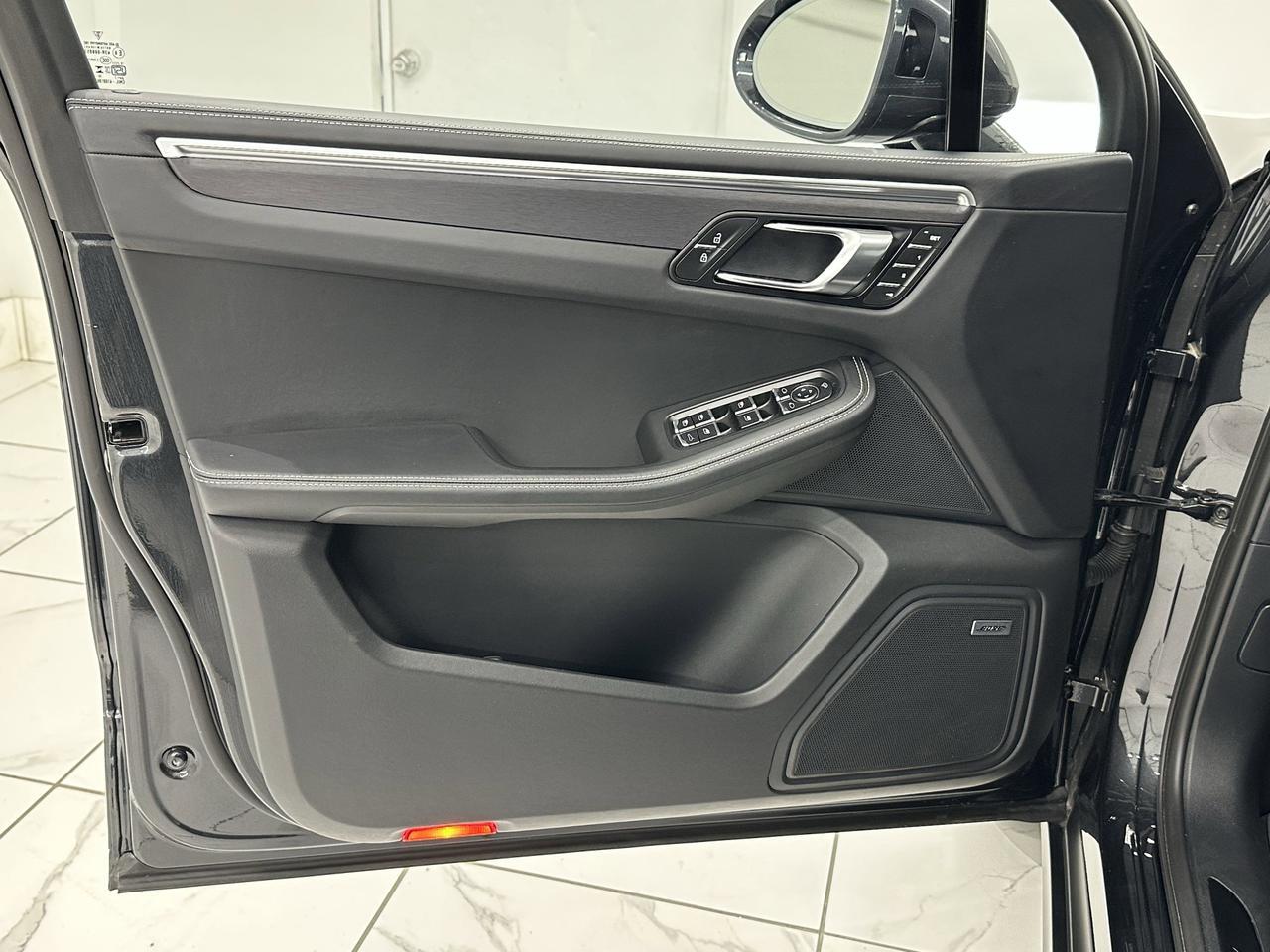2024 Porsche Macan GTS Newark DE