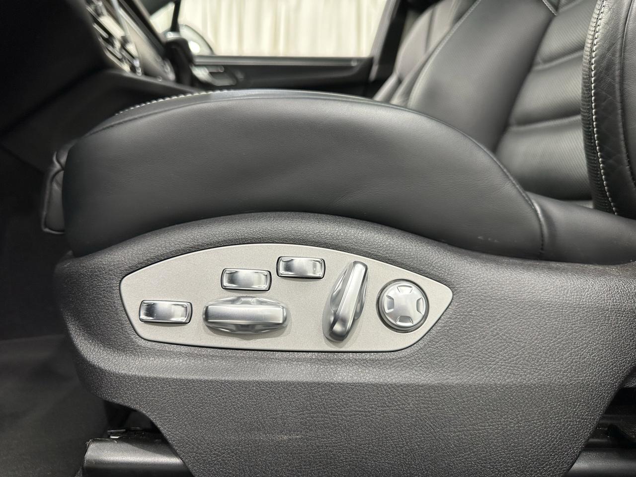 2024 Porsche Macan GTS Newark DE