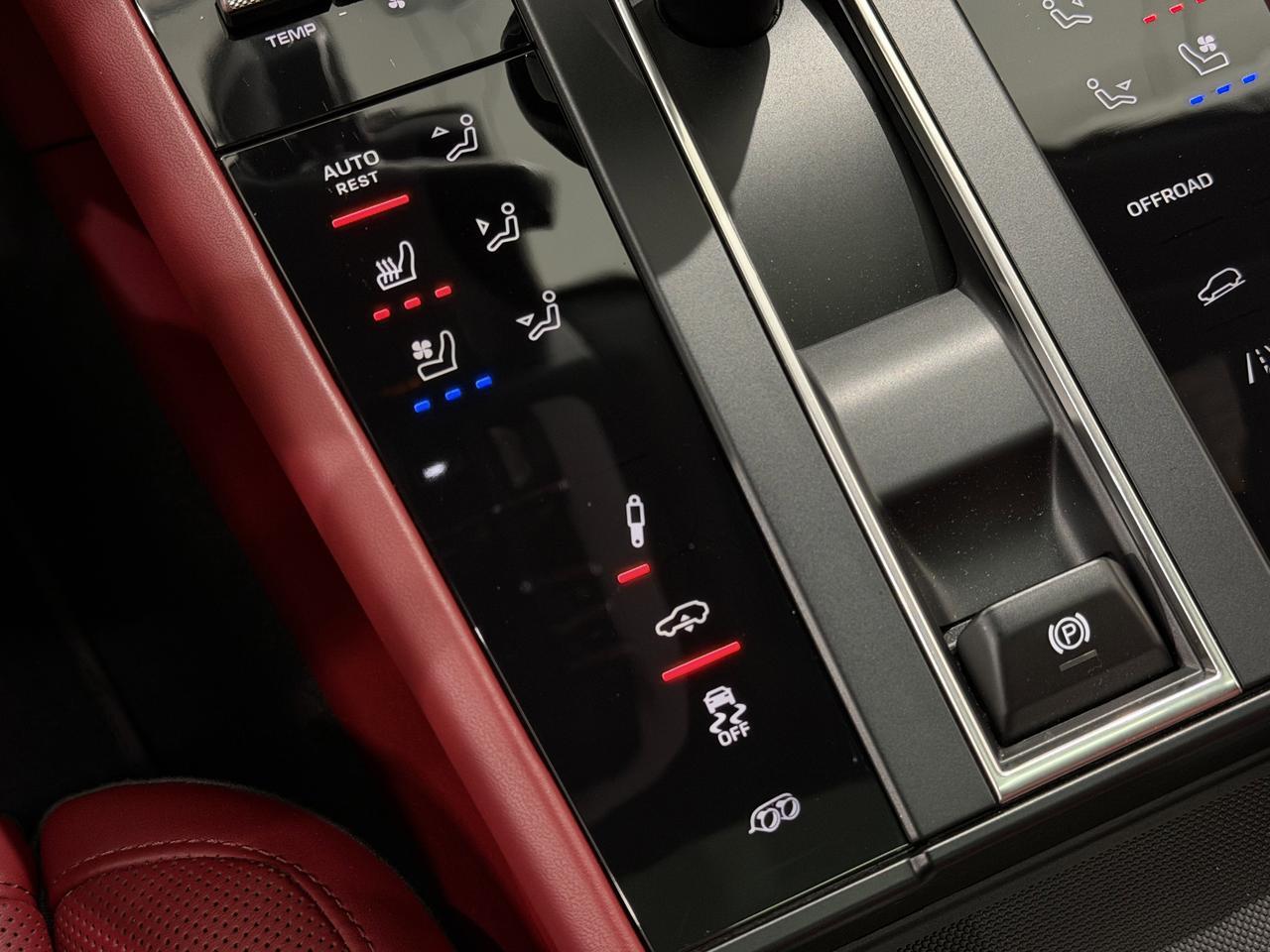 2024 Porsche Macan GTS Newark DE