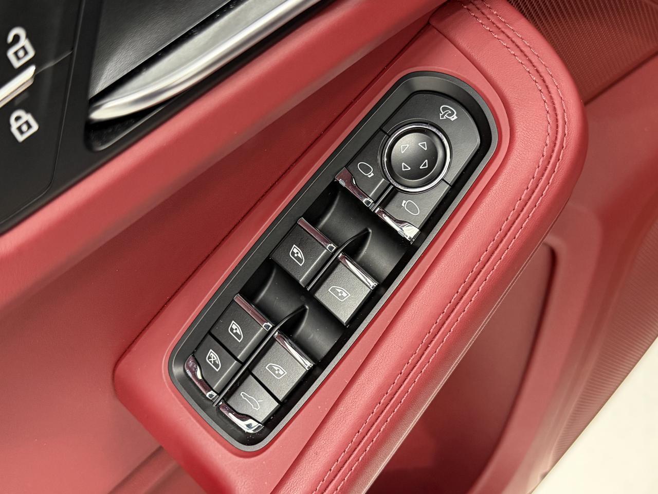 2024 Porsche Macan GTS Newark DE