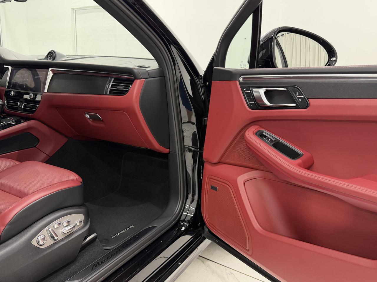 2024 Porsche Macan GTS Newark DE