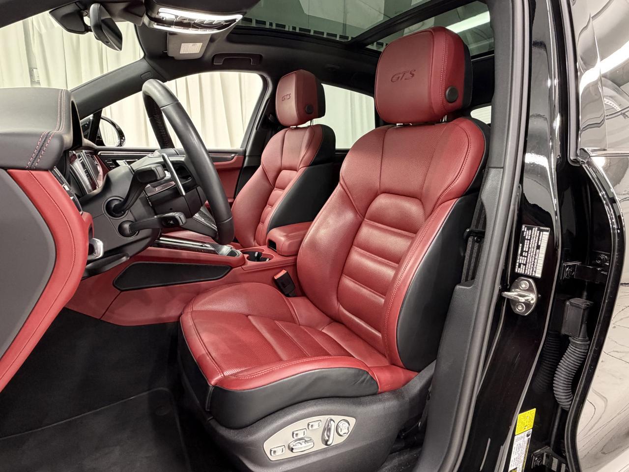 2024 Porsche Macan GTS Newark DE
