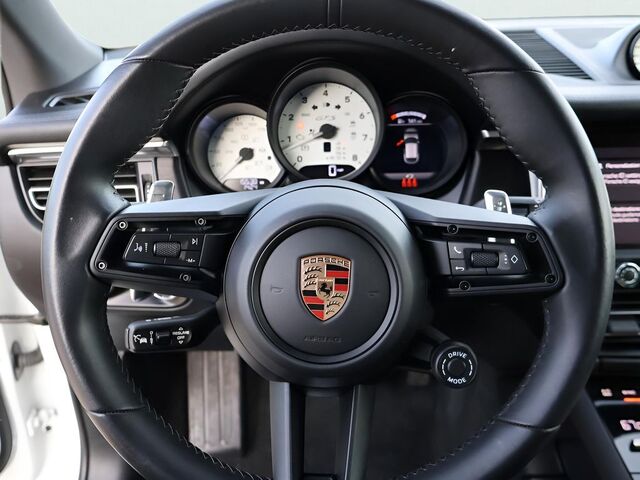 2024 Porsche Macan GTS Oshkosh WI 2024 Porsche Macan GTS Oshkosh WI