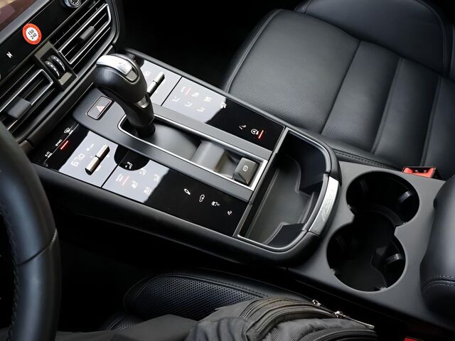 2024 Porsche Macan GTS Oshkosh WI 2024 Porsche Macan GTS Oshkosh WI