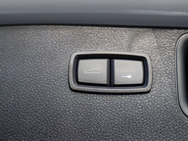 2024 Porsche Macan GTS Oshkosh WI 2024 Porsche Macan GTS Oshkosh WI