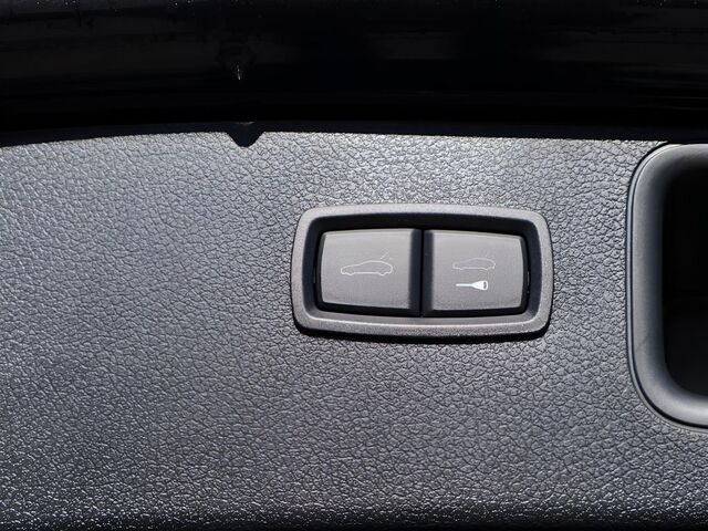 2024 Porsche Macan GTS Oshkosh WI 2024 Porsche Macan GTS Oshkosh WI