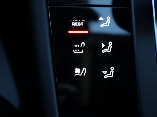 2024 Porsche Macan GTS Oshkosh WI 2024 Porsche Macan GTS Oshkosh WI