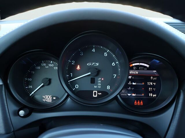 2024 Porsche Macan GTS Oshkosh WI 2024 Porsche Macan GTS Oshkosh WI