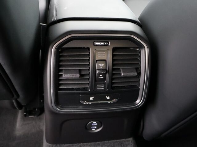 2024 Porsche Macan GTS Oshkosh WI