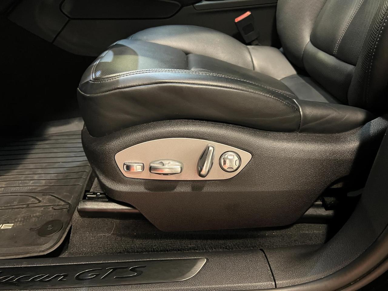 2024 Porsche Macan GTS Parker CO