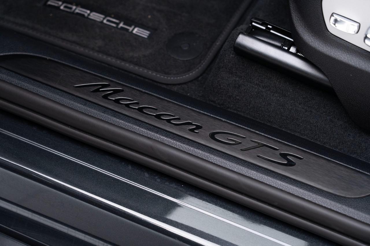 2024 Porsche Macan GTS Pompano Beach FL