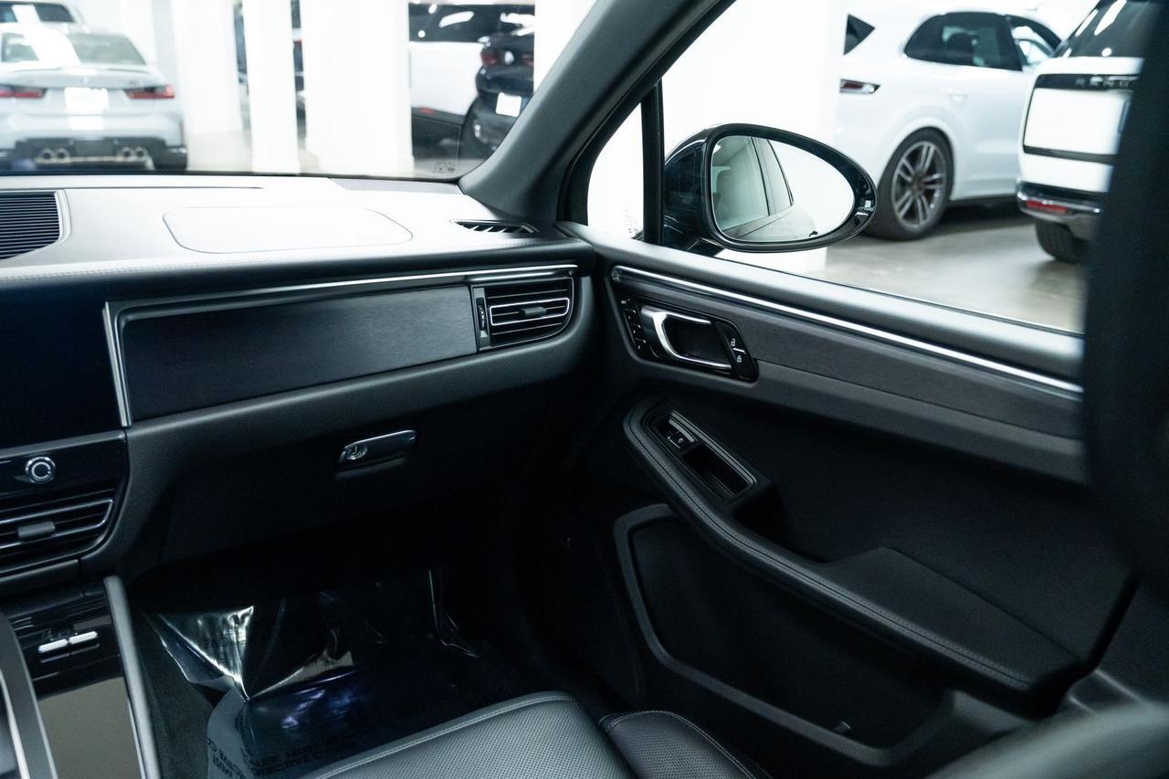 2024 Porsche Macan GTS Sport Chrono Package Ventilated Seats Portland OR