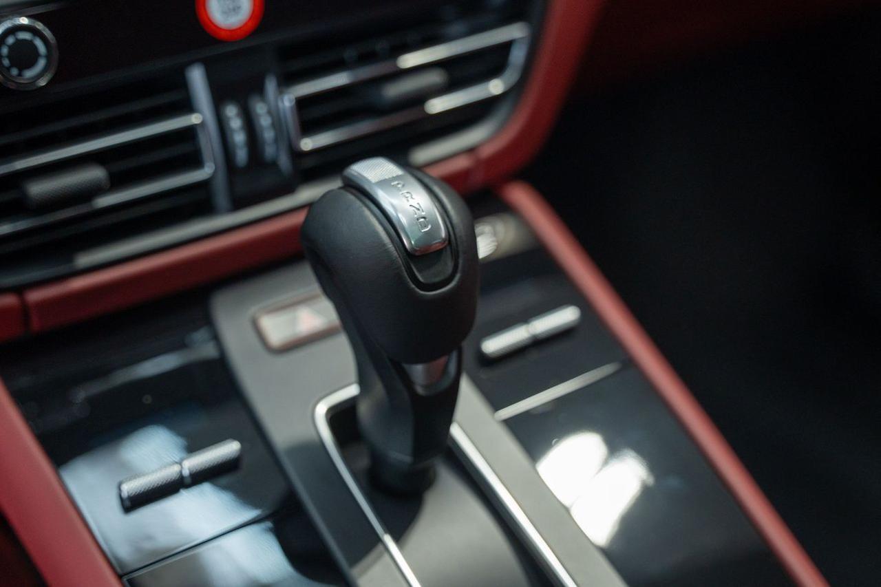 2024 Porsche Macan GTS Sport Utility 4D St. Louis MO