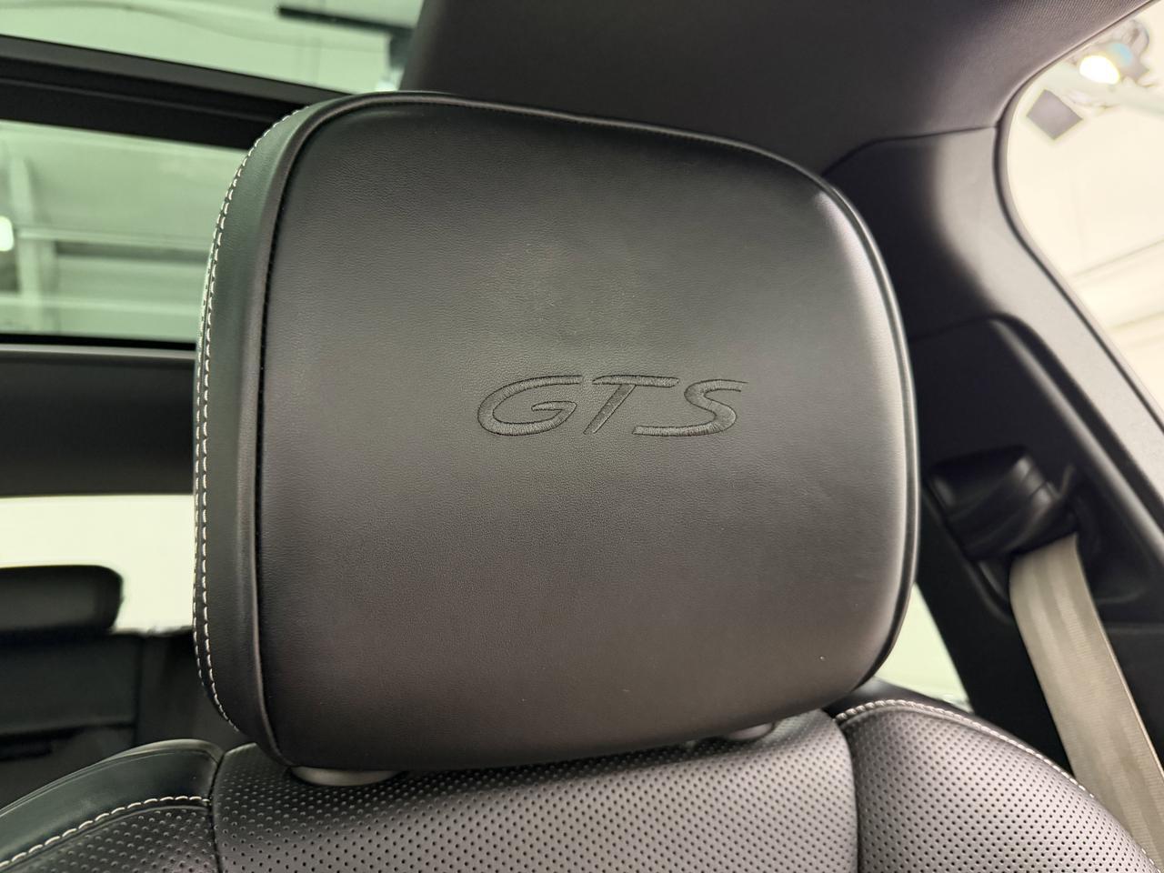 2024 Porsche Macan Gts Newark DE