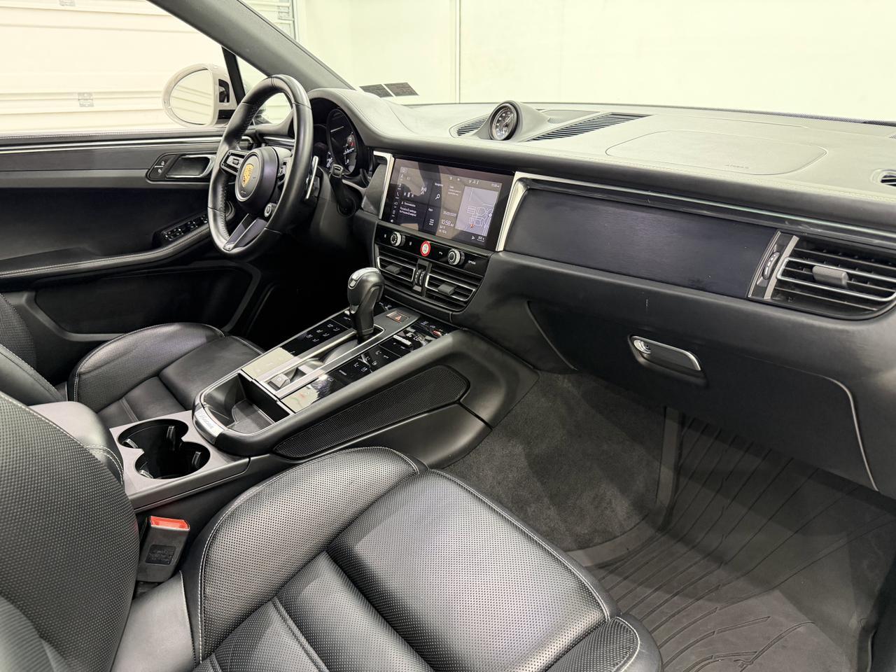 2024 Porsche Macan Gts Newark DE
