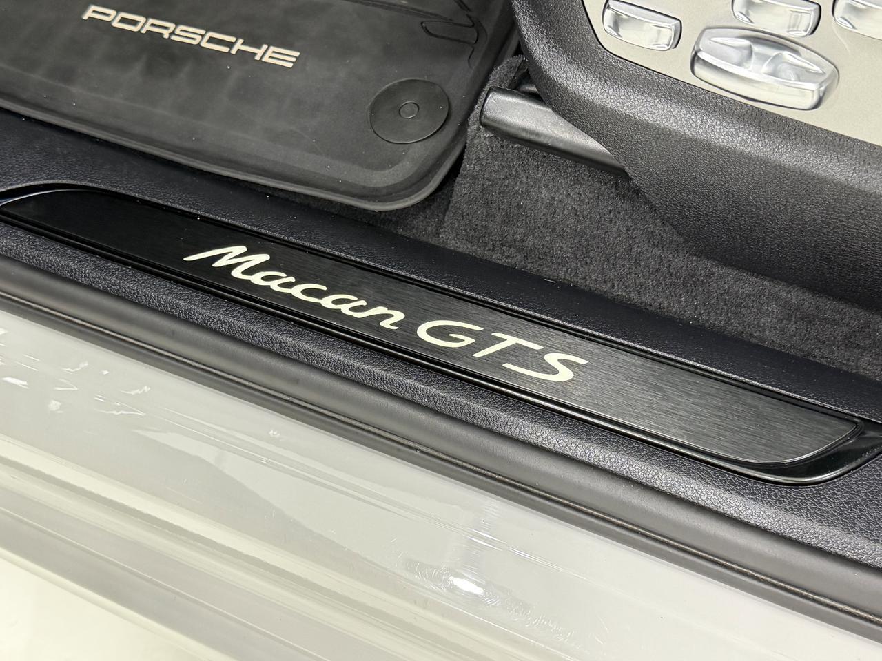 2024 Porsche Macan Gts Newark DE