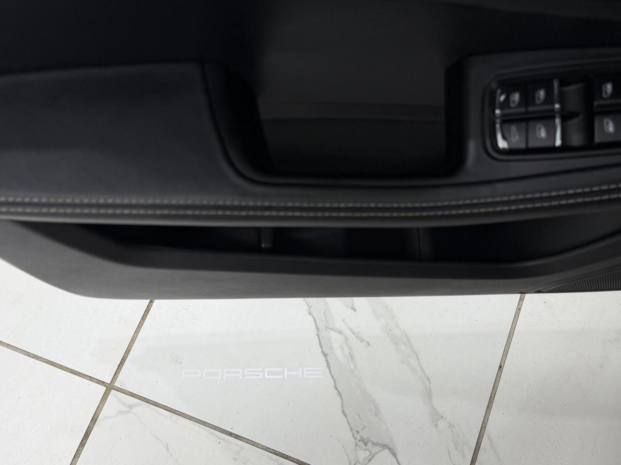 2024 Porsche Macan Gts Newark DE