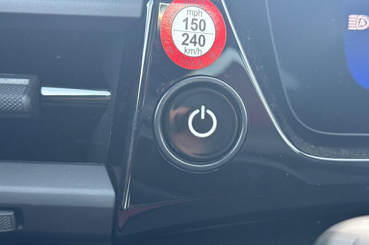 2024 Porsche Macan MACAN 4 San Luis Obispo CA