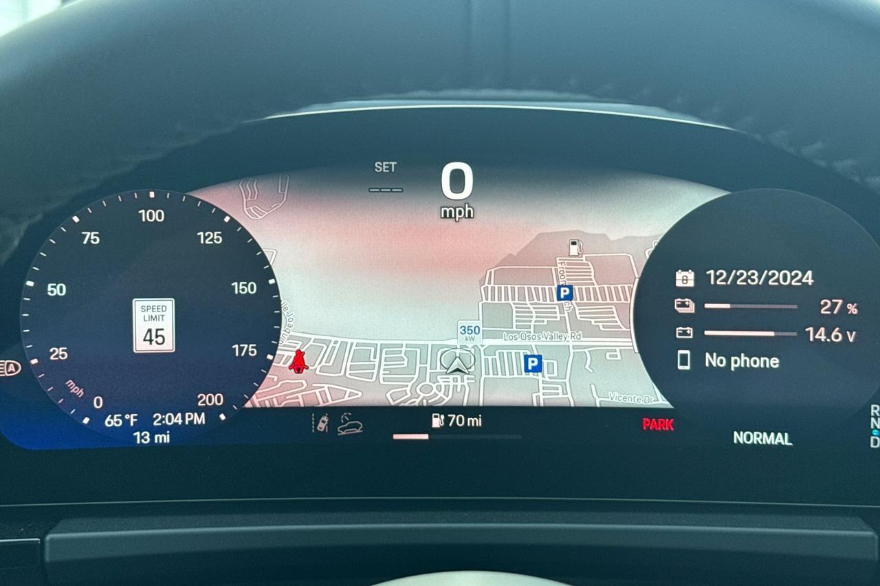 2024 Porsche Macan MACAN 4 San Luis Obispo CA