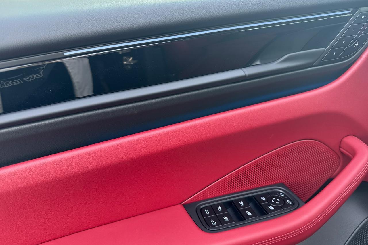 2024 Porsche Macan MACAN 4 San Luis Obispo CA