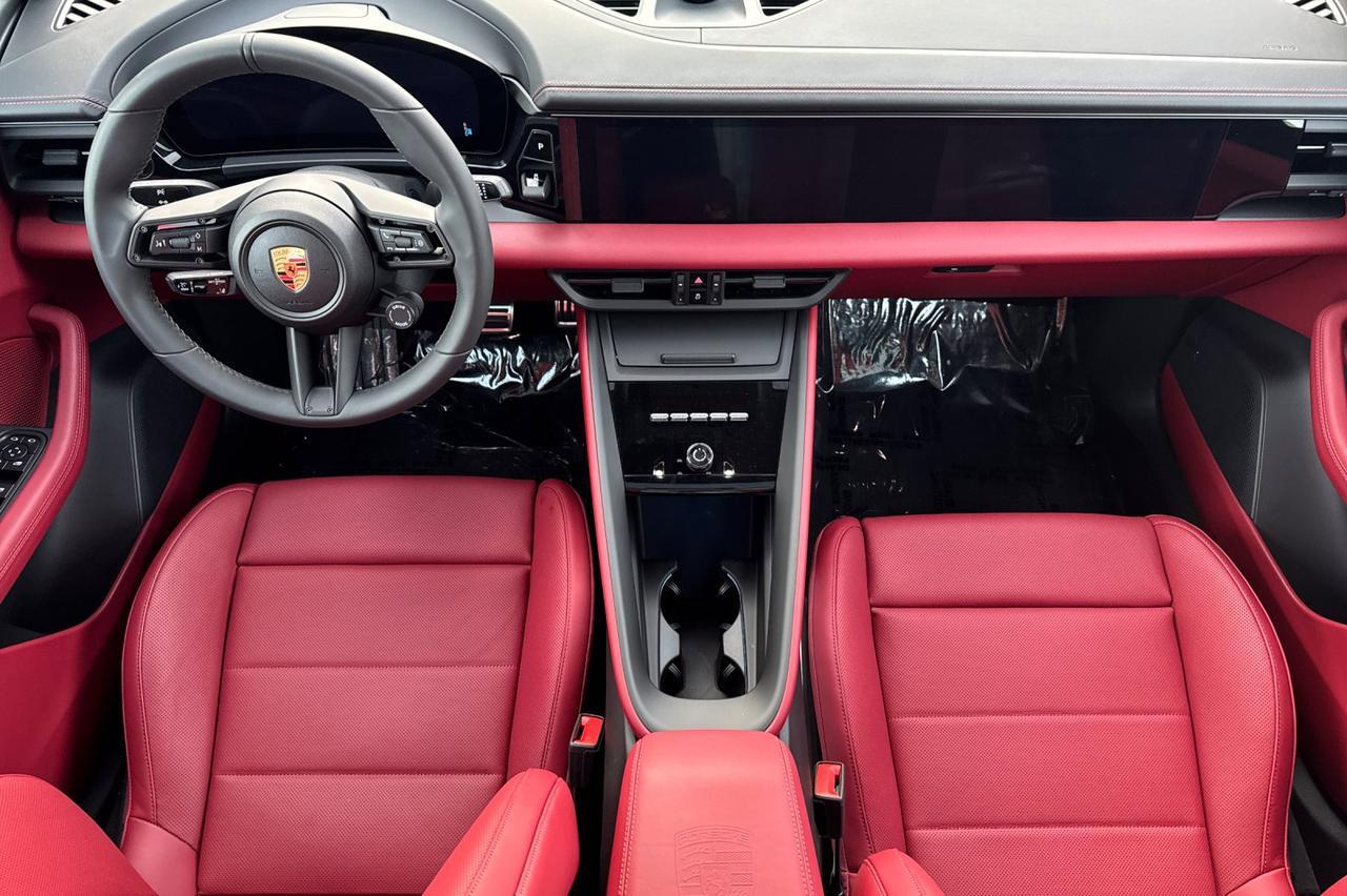 2024 Porsche Macan MACAN 4 San Luis Obispo CA