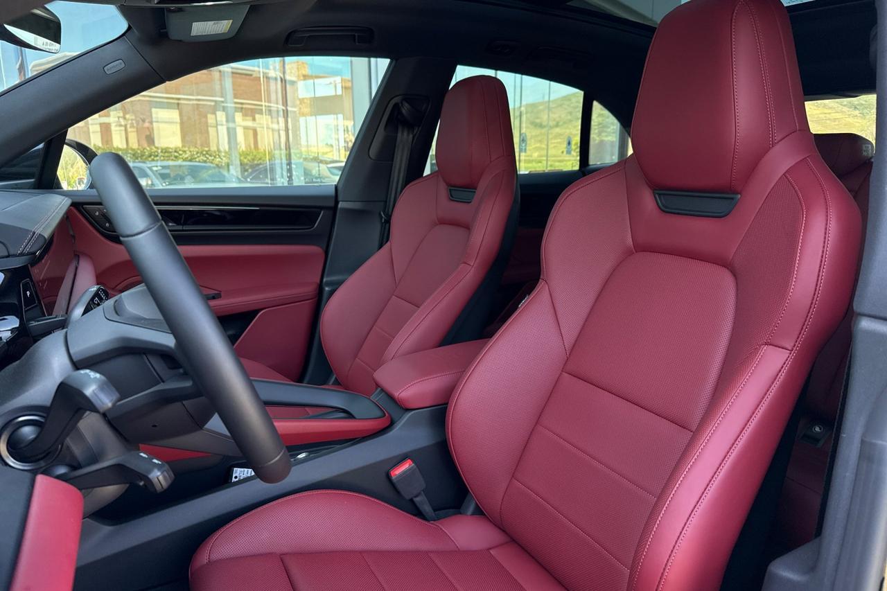 2024 Porsche Macan MACAN 4 San Luis Obispo CA