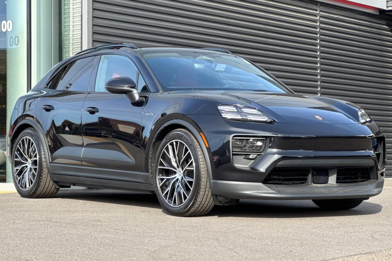 2024 Porsche Macan MACAN 4 San Luis Obispo CA