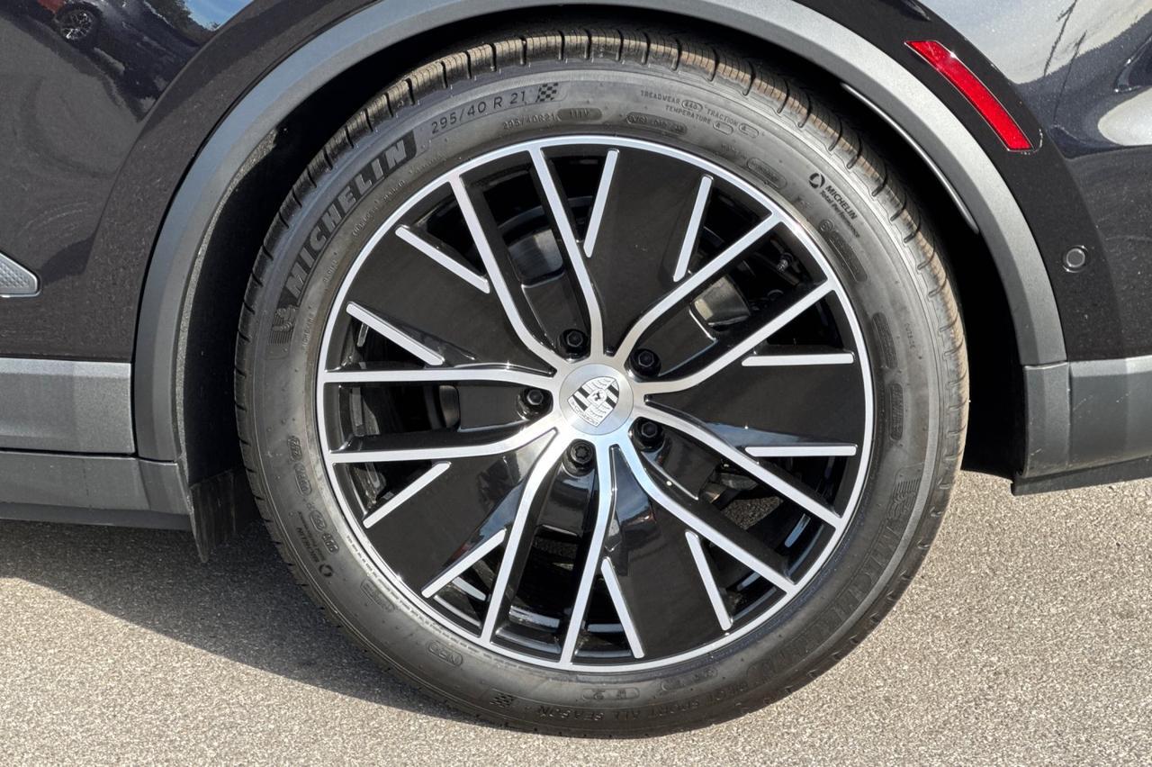 2024 Porsche Macan MACAN 4 San Luis Obispo CA