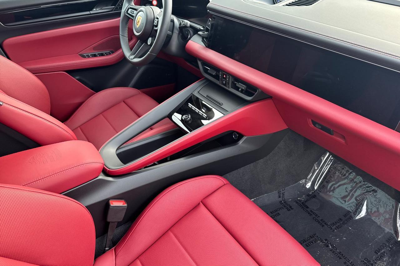 2024 Porsche Macan MACAN 4 San Luis Obispo CA