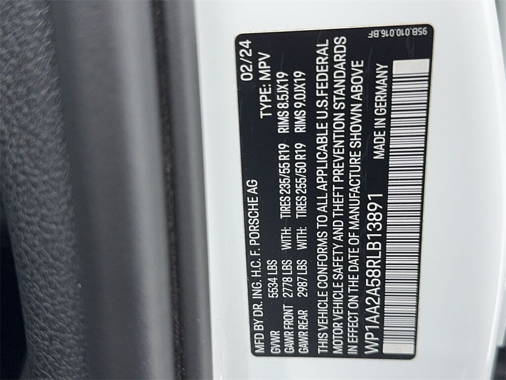 2024 Porsche Macan NAV,CAM,PANO,HTD STS,BLIND SPOT,19&quot; WHLS Plano TX