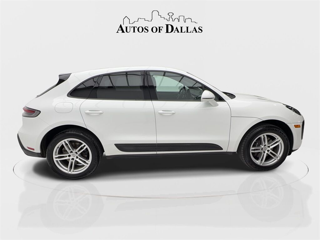 2024 Porsche Macan NAV,CAM,PANO,HTD STS,BLIND SPOT,19&quot; WHLS Plano TX