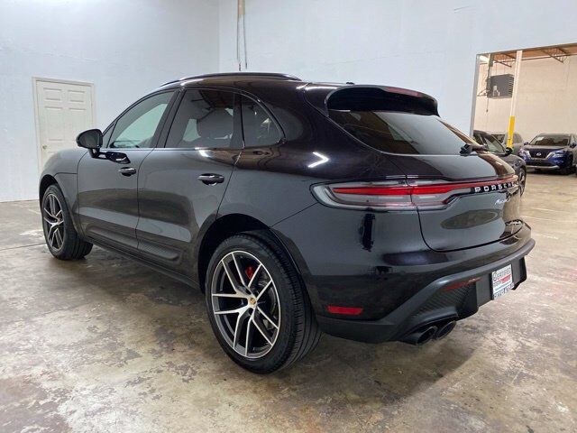 2024 Porsche Macan S