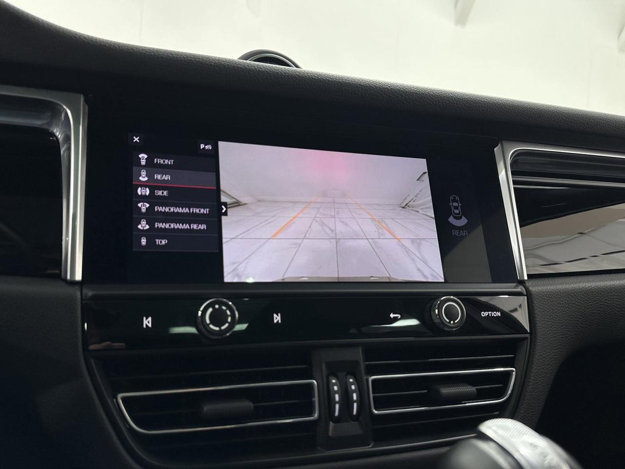 2024 Porsche Macan S Newark DE